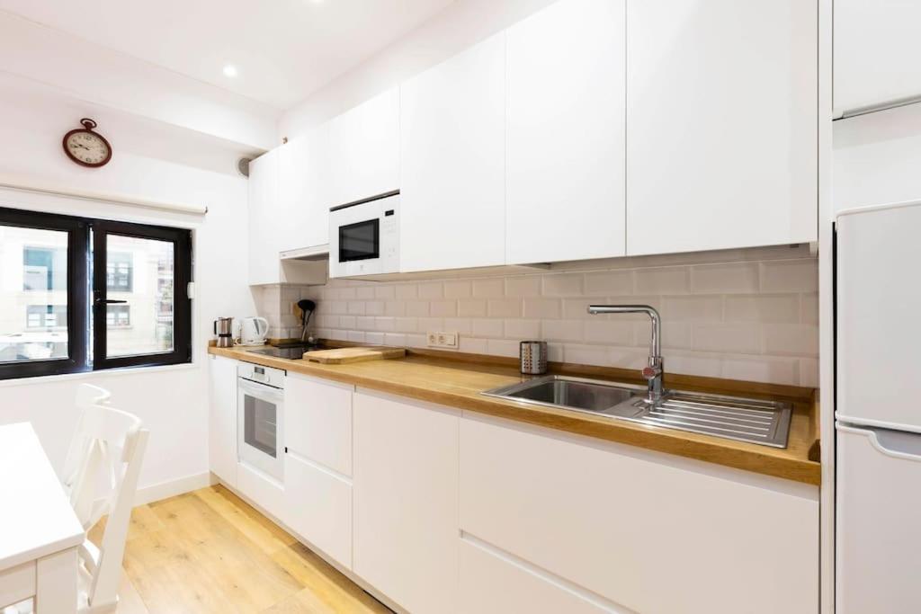 Appartement Sorgin-Etxe. Basquenjoy à Fontarrabie Extérieur photo